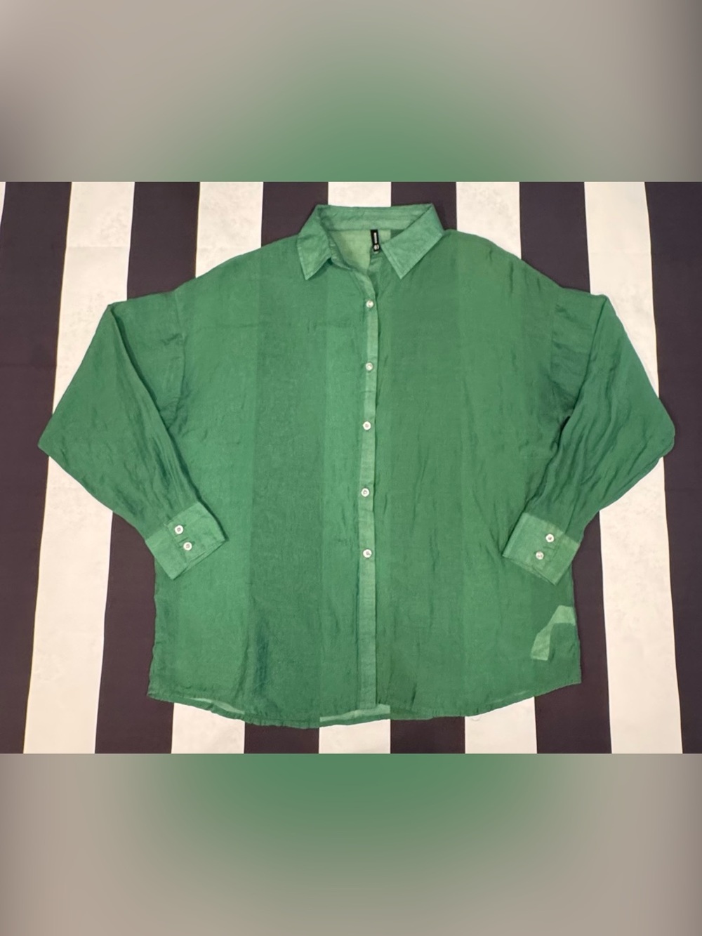 PrettyLittleThing Emerald Green Oversized Button-Down Shirt